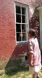 Clint Barnett harassing the housemaids