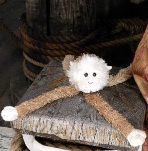 Lob as a spider monkey