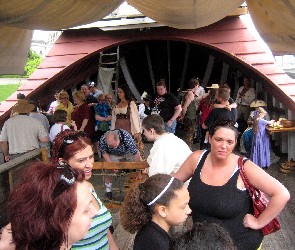 The Crowd After the Battle