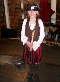 Interested Girl pirate