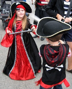 A Pirate Princess Fighting