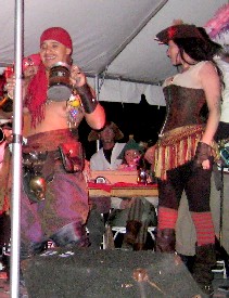 Spike el Pirata on stage