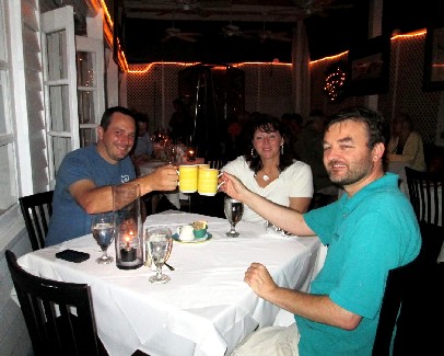 Dutch, Grace & Missiion at Cafe Sole