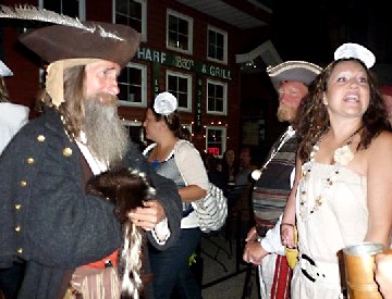 Billie and a bride with the skunk
