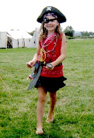 Girl delivering message from Mary