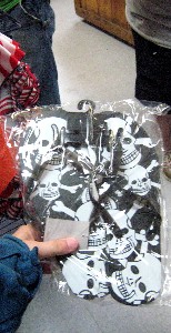 Skull and Bones flip-flops?