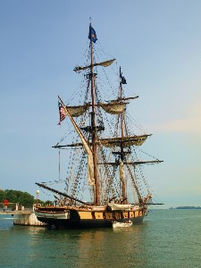 The Niagra from the water on an angle