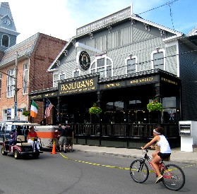 Hooligan's Pub