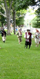 Saturday Battle, Pirates run right