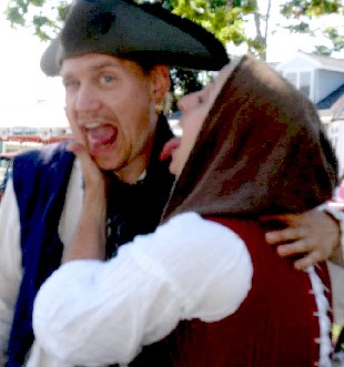 Thomas licking Lisa licking Thomas