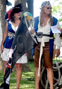 A Pirate Couple