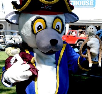 Lob and Mary Bear with Sea Dog