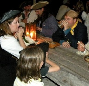 The Mercury crew hanging out in the Hide