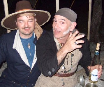 Stynky in Jessi's belt with Mission