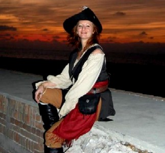 Red Jessi on the fort wall