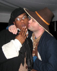 Mission kissed Cross ?!