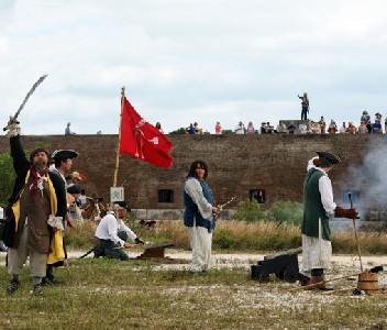 Archangel crew cannon crew