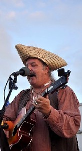 Poppa Portait - Hurricane sings his hits