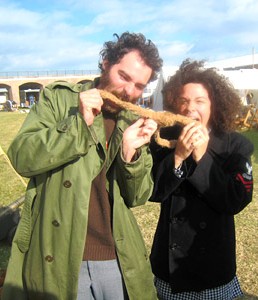 Matty Short Thumb & Elizabeth having Lob legs