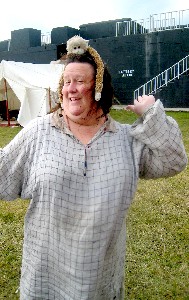 Silkie wearing a Lob hat