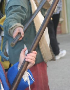 Holding a pike properly